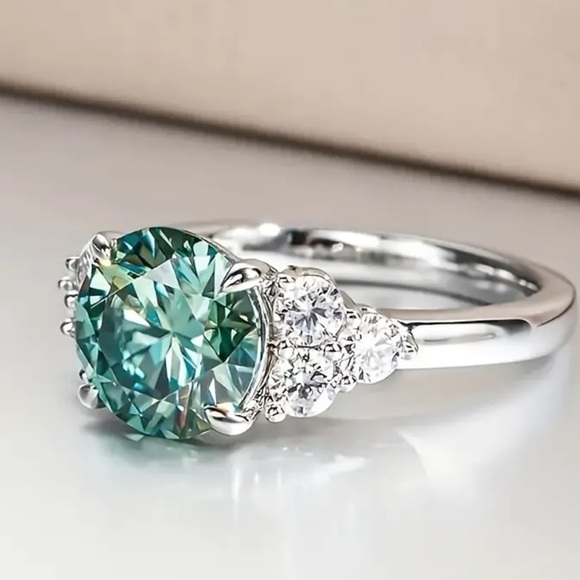 Seawater Classic Round Zircon Ring with Accent Stones - Picture 1 of 5